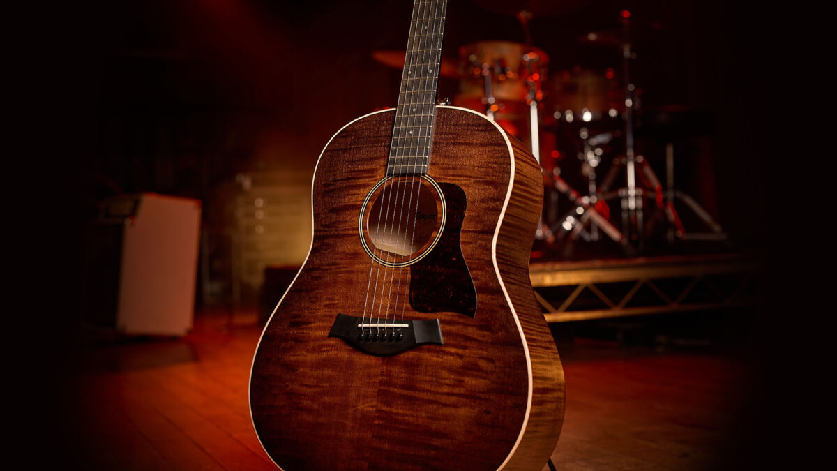 Donación Ascensor realimentación Nuestras guitarras, en manos de la crítica￼ | Wood & Steel